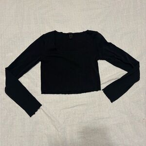 Black Long Sleeve Crop Top